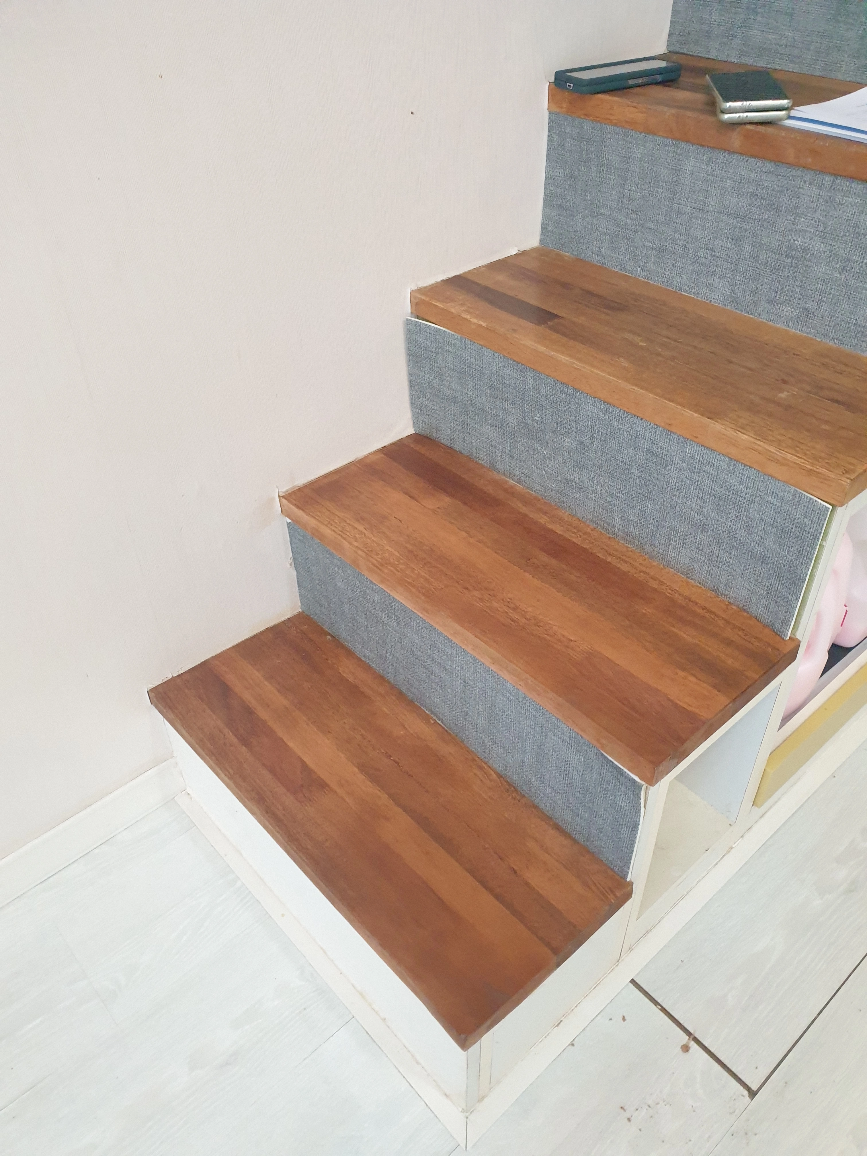 시공 후 - 미끄럼 방지 논슬립 시공