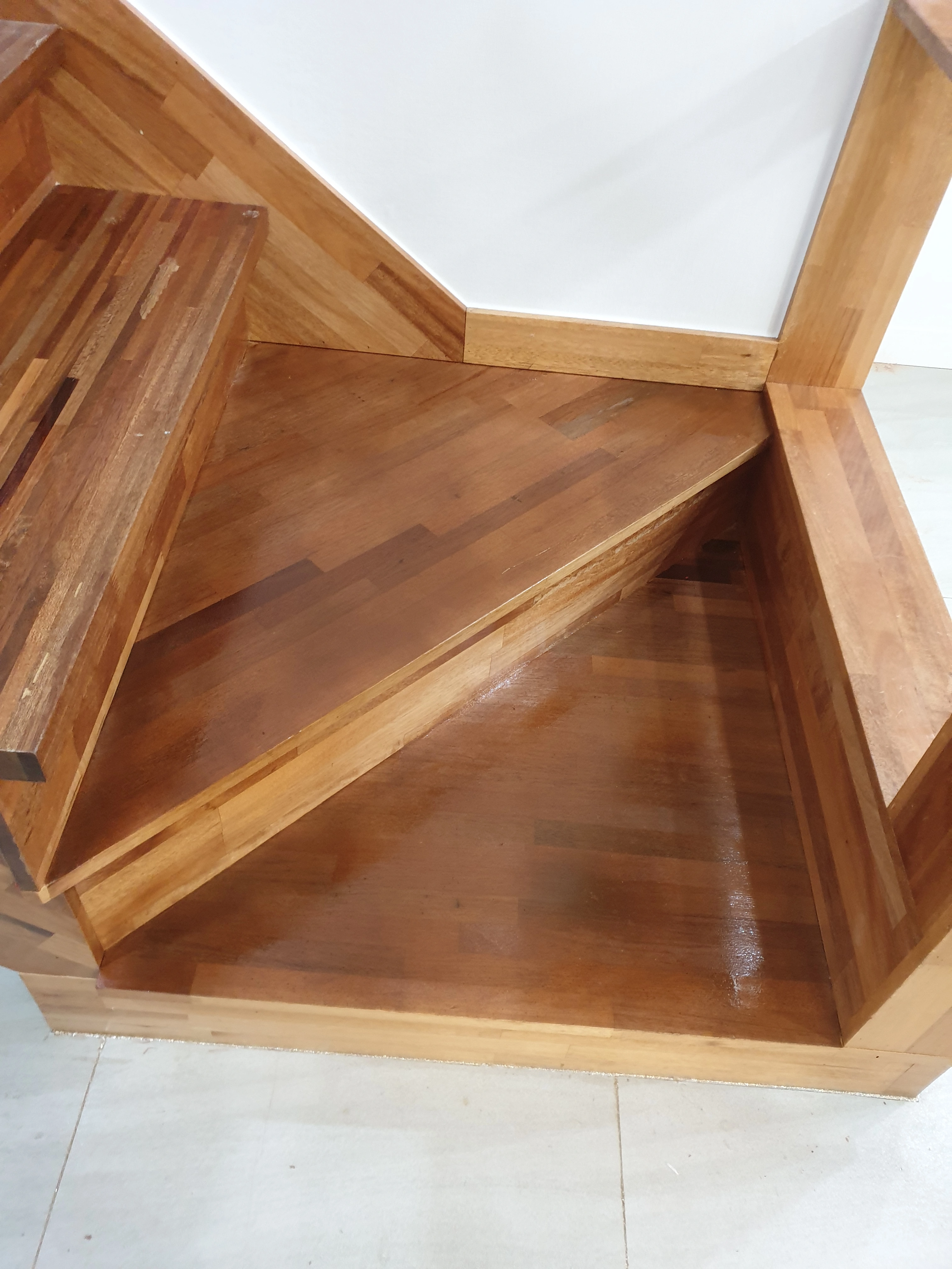 나무계단수리 시공사례 3